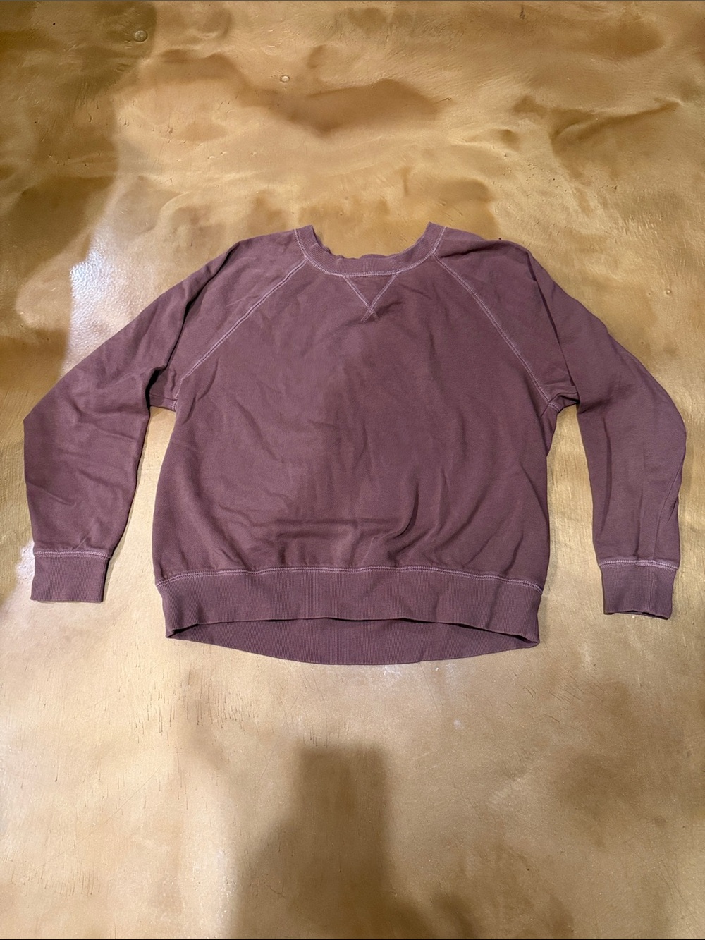 Old Navy Women's Crewneck Sweatshirt in Mauve Brown